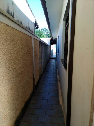 Imagem Casa com 3 Quartos à Venda, 250 m² em Jardim Limoeiro - Pirassununga