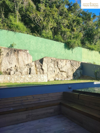 Imagem Casa com 3 Quartos à Venda, 290 m² em Forquilhas - São José