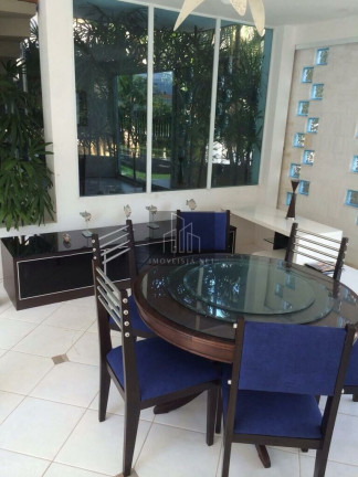 Imagem Casa com 5 Quartos à Venda, 550 m² em Centro - Bertioga