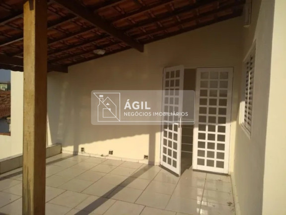 Imagem Sobrado com 3 Quartos à Venda, 200 m² em Vila Antônio Augusto Luiz - Caçapava