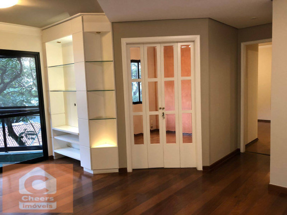Apartamento com 2 Quartos para Alugar, 65 m² em Moema - São Paulo