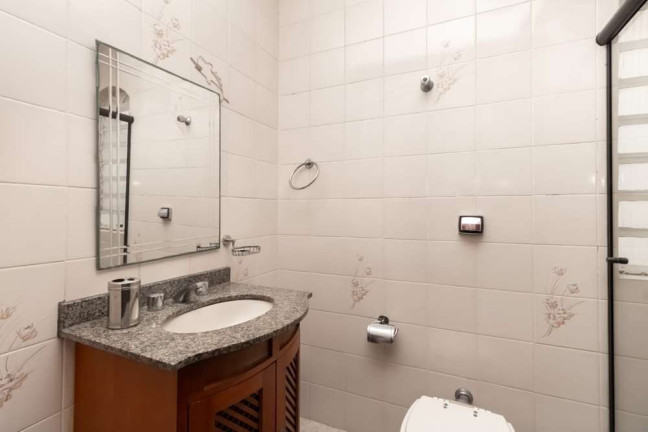 Imagem Casa com 3 Quartos à Venda, 366 m² em Jardim Marisa - São Paulo Imagem Casa com 3 Quartos à Venda, 366 m² em Jardim Marisa - São Paulo