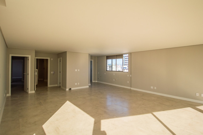 Imagem Apartamento com 3 Quartos à Venda, 239 m² Imagem Apartamento com 3 Quartos à Venda, 239 m²
