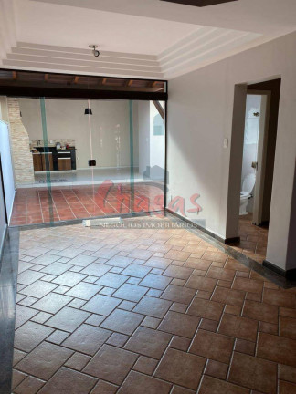 Imagem Sobrado com 4 Quartos à Venda, 263 m² em Estrela Dalva - Caraguatatuba Imagem Sobrado com 4 Quartos à Venda, 263 m² em Estrela Dalva - Caraguatatuba