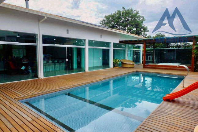 Casa com 5 Quartos à Venda, 2.000 m² em Condados De Bouganville - Lagoa Santa