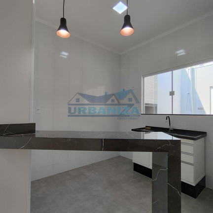 Imagem Casa com 3 Quartos à Venda, 94 m² em Laluce - Birigui