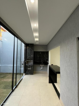 Imagem Casa com 3 Quartos à Venda, 180 m² em Residencial Itaipu - Goiânia Imagem Casa com 3 Quartos à Venda, 180 m² em Residencial Itaipu - Goiânia