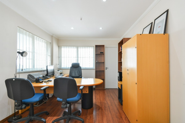 Foto do imóvel Ponto Comercial à Venda, 31 m² em Cerqueira César - São Paulo