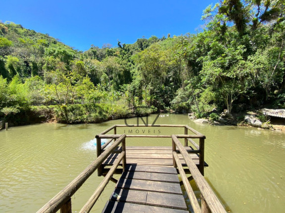 Imagem Imóvel com 3 Quartos à Venda, 13.000 m² em Nova Esperança - Balneário Camboriú Imagem Imóvel com 3 Quartos à Venda, 13.000 m² em Nova Esperança - Balneário Camboriú
