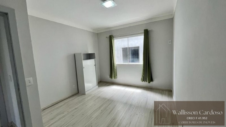 Imagem Apartamento com 2 Quartos à Venda, 66 m² em Santa Regina - Camboriú