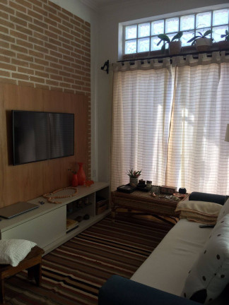 Imagem Casa com 6 Quartos à Venda, 300 m² em Maria Auxiliadora - Embu Das Artes Imagem Casa com 6 Quartos à Venda, 300 m² em Maria Auxiliadora - Embu Das Artes
