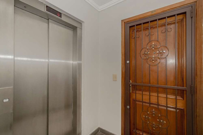 Imagem Apartamento com 2 Quartos à Venda, 5.000 m² em Auxiliadora - Porto Alegre Imagem Apartamento com 2 Quartos à Venda, 5.000 m² em Auxiliadora - Porto Alegre