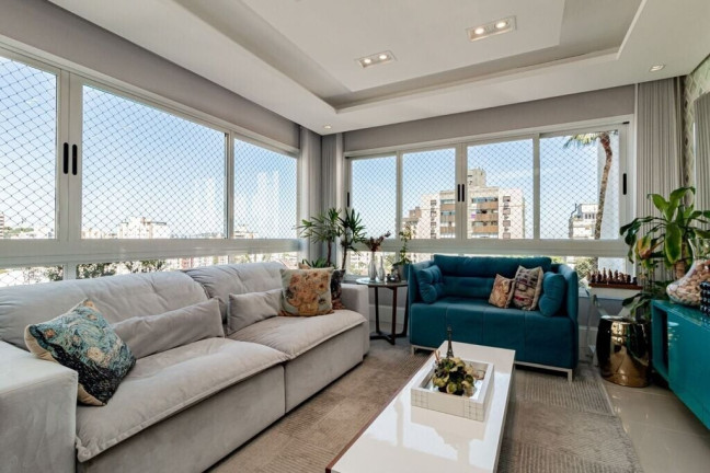 Imagem Apartamento com 3 Quartos à Venda, 91 m² em Petrópolis - Porto Alegre Imagem Apartamento com 3 Quartos à Venda, 91 m² em Petrópolis - Porto Alegre