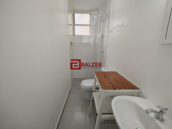 Imagem Apartamento com 1 Quarto à Venda, 50 m² em Centro - Florianópolis Imagem Apartamento com 1 Quarto à Venda, 50 m² em Centro - Florianópolis