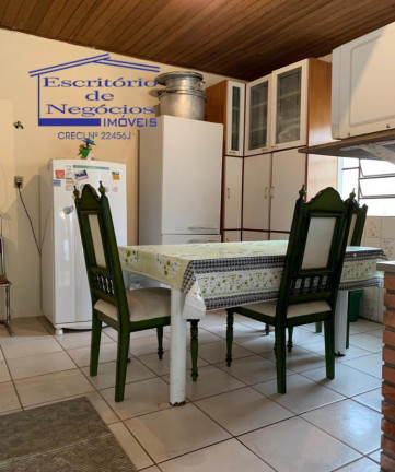 Imagem Casa com 4 Quartos à Venda, 202 m² em Cavalhada - Porto Alegre