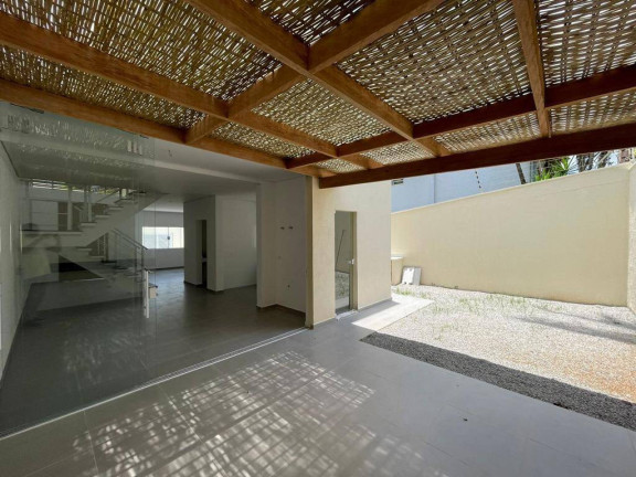 Imagem Casa com 4 Quartos à Venda, 150 m² em Juquehy - São Sebastião