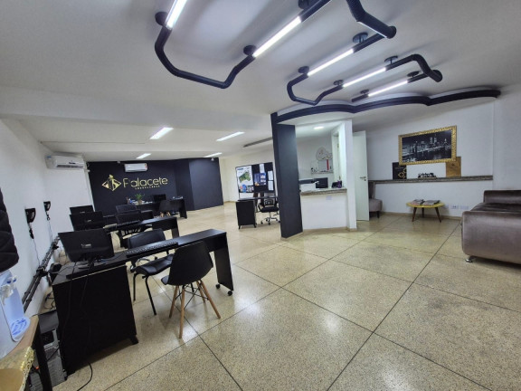 Imagem Ponto Comercial à Venda, 200 m² em Centro - Taubaté Imagem Ponto Comercial à Venda, 200 m² em Centro - Taubaté