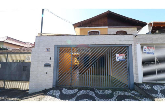 Imagem Sobrado com 3 Quartos à Venda, 207 m² em Vila Marari - São Paulo Imagem Sobrado com 3 Quartos à Venda, 207 m² em Vila Marari - São Paulo