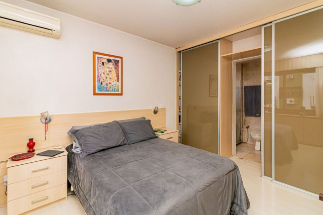 Imagem Apartamento com 2 Quartos à Venda, 97 m² em Petrópolis - Porto Alegre