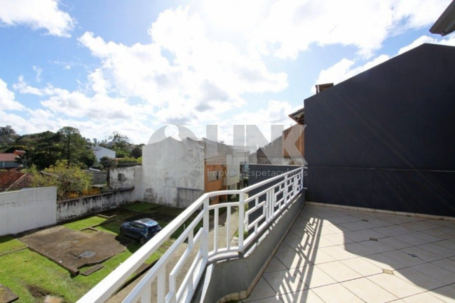 Imagem Imóvel com 3 Quartos à Venda, 193 m² em Jardim Itu - Porto Alegre Imagem Imóvel com 3 Quartos à Venda, 193 m² em Jardim Itu - Porto Alegre