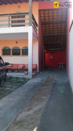 Imagem Casa com 6 Quartos à Venda, 300 m² em Vinhateiro - São Pedro Da Aldeia Imagem Casa com 6 Quartos à Venda, 300 m² em Vinhateiro - São Pedro Da Aldeia