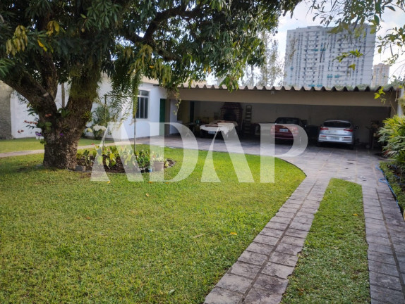 Imagem Casa com 4 Quartos à Venda, 519 m² em Barra Da Tijuca - Rio De Janeiro Imagem Casa com 4 Quartos à Venda, 519 m² em Barra Da Tijuca - Rio De Janeiro