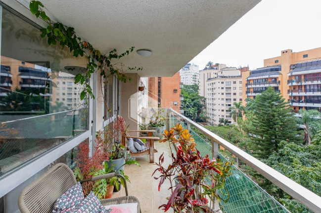 Imagem Apartamento com 4 Quartos à Venda, 222 m² em Vila Andrade - São Paulo