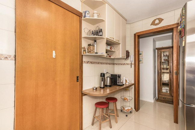 Imagem Apartamento com 3 Quartos à Venda, 107 m² em Menino Deus - Porto Alegre
