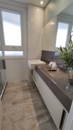 Imagem Apartamento com 4 Quartos à Venda, 247 m² em Predial - Torres