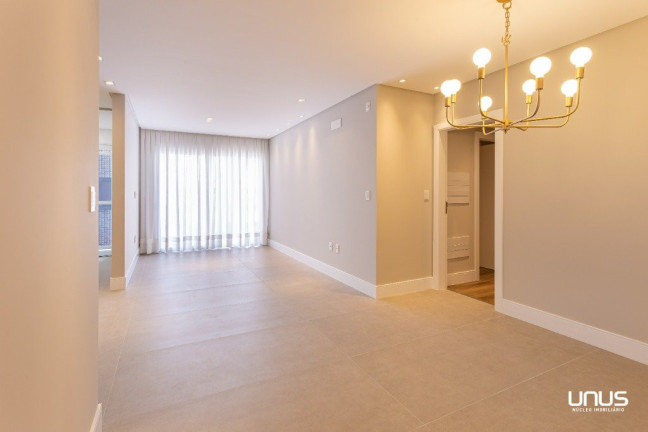 Apartamento com 3 Quartos à Venda, 121 m² em Kobrasol - São José