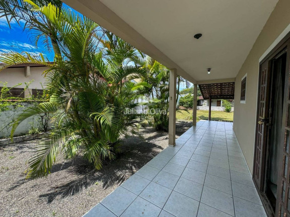 Imagem Sobrado com 3 Quartos à Venda, 96 m² em Barra Do Sai - Itapoá