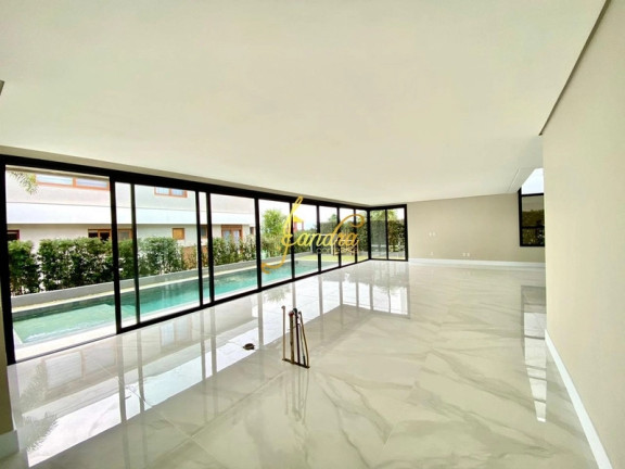 Imagem Casa de Condomínio com 6 Quartos à Venda, 482 m² em Zona Nova - Capão Da Canoa