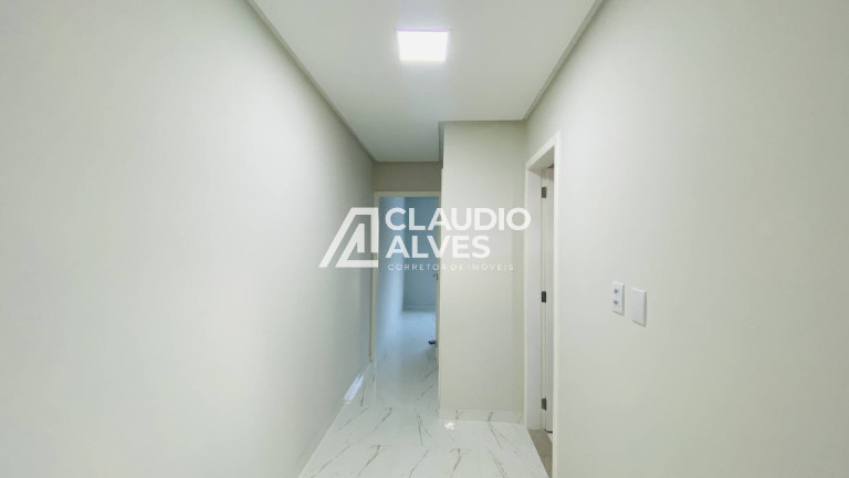 Imagem Casa com 3 Quartos à Venda, 132 m² em Mangabeira - Feira De Santana Imagem Casa com 3 Quartos à Venda, 132 m² em Mangabeira - Feira De Santana
