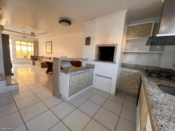 Imagem Casa com 3 Quartos à Venda, 130 m² em Ingleses Norte - Florianópolis