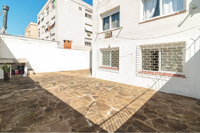 Imagem Apartamento com 2 Quartos à Venda, 70 m² em São Sebastião - Porto Alegre Imagem Apartamento com 2 Quartos à Venda, 70 m² em São Sebastião - Porto Alegre