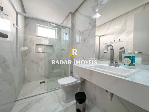 Imagem Apartamento com 3 Quartos à Venda, 150 m² em Centro - Cabo Frio