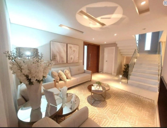 Imagem Casa com 3 Quartos à Venda, 263 m² em Pinheirinho - Curitiba