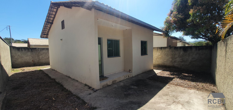 Imagem Casa com 2 Quartos à Venda, 126 m² em Cidade Jardim - Esmeraldas