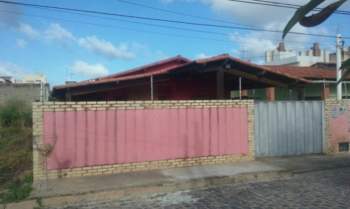 Casa com 4 Quartos à Venda, 147 m² em Nova Parnamirim - Parnamirim