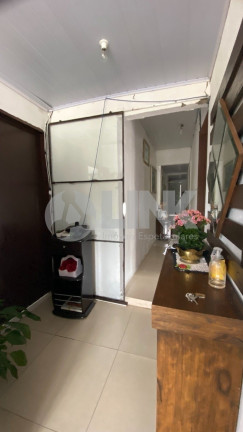 Imagem Casa com 3 Quartos à Venda, 200 m² em Jardim Carvalho - Porto Alegre