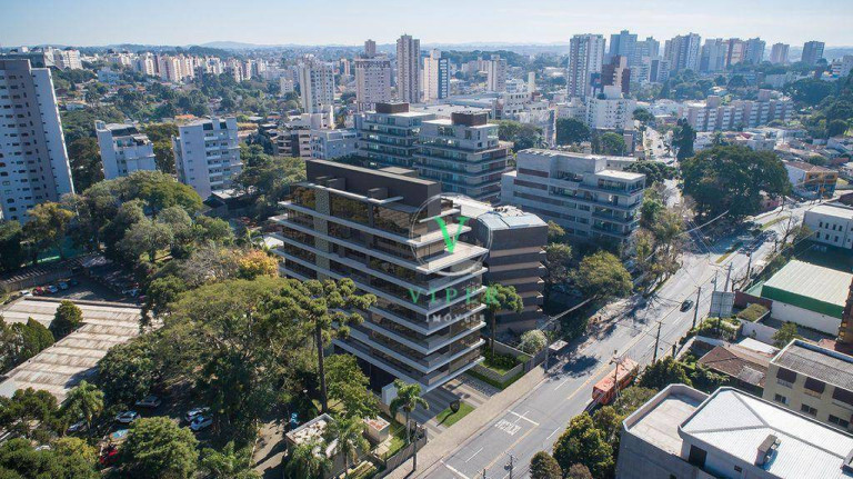 Imagem Apartamento com 3 Quartos à Venda, 190 m² em Cabral - Curitiba Imagem Apartamento com 3 Quartos à Venda, 190 m² em Cabral - Curitiba