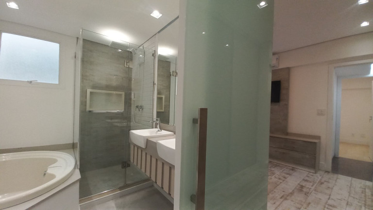 Imagem Apartamento com 3 Quartos para Alugar, 189 m² em Gonzaga - Santos