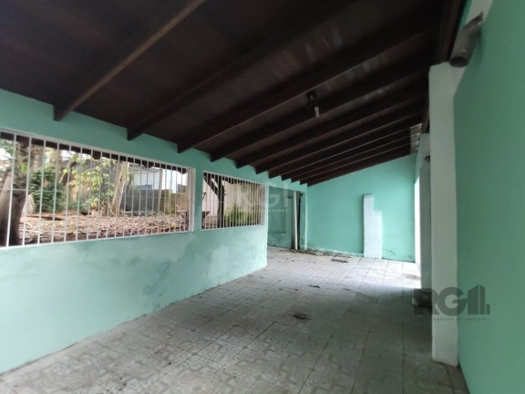 Imagem Casa com 4 Quartos à Venda, em Tristeza - Porto Alegre Imagem Casa com 4 Quartos à Venda, em Tristeza - Porto Alegre