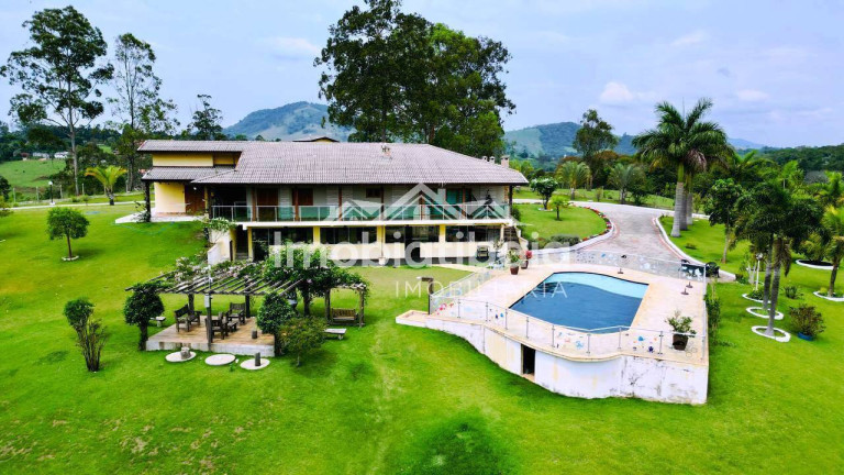 Chácara com 4 Quartos à Venda, 19.600 m² em Serrinha - Bragança Paulista