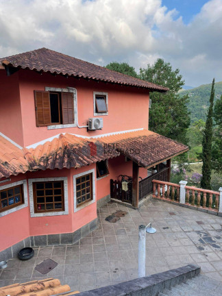 Imagem Casa com 4 Quartos à Venda, 2 m² em Albuquerque - Teresópolis
