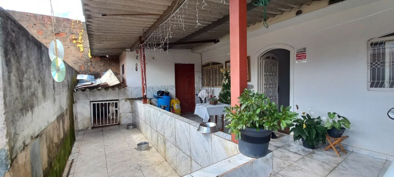 Imagem Casa com 2 Quartos à Venda, 200 m² em Taguatinga Norte (taguatinga) - Brasília