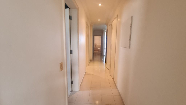 Imagem Apartamento com 3 Quartos à Venda, 194 m² em Pitangueiras - Guarujá Imagem Apartamento com 3 Quartos à Venda, 194 m² em Pitangueiras - Guarujá