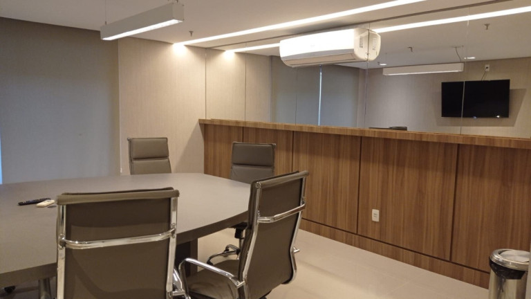 Imóvel Comercial à Venda, 41 m² em Vila Belmiro - Santos