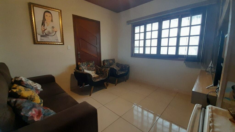 Imagem Casa com 3 Quartos à Venda, 69 m² em Urussanguinha - Araranguá