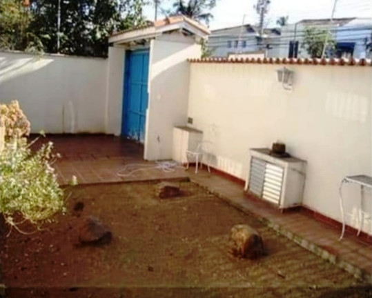 Imagem Casa com 3 Quartos à Venda, 460 m² em Jardim América - São Paulo Imagem Casa com 3 Quartos à Venda, 460 m² em Jardim América - São Paulo